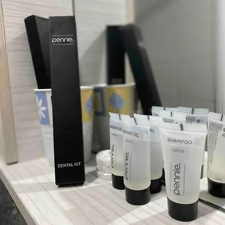 Apartamento Cozy New Few Meters Away From Side.