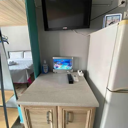 Apartment Cozy New Few Meters Away From Side. *