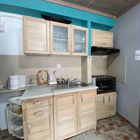 Apartment Cozy New Few Meters Away From Side. Leptokarya (Pieria)